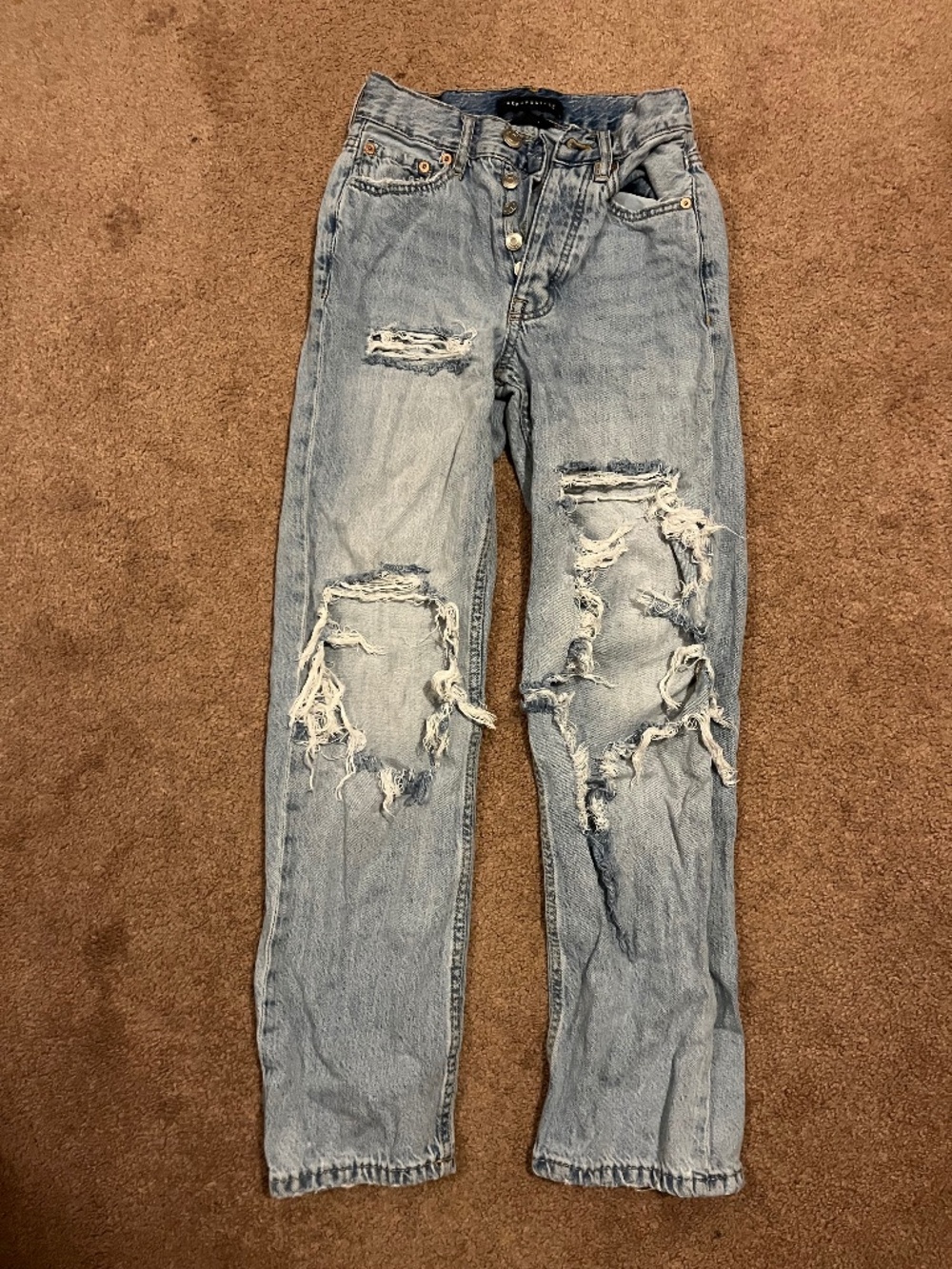 Aeropostale button up ripped jeans size 000